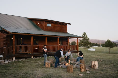 Easy Access to Rio Chama - Buffalo Run Cabin