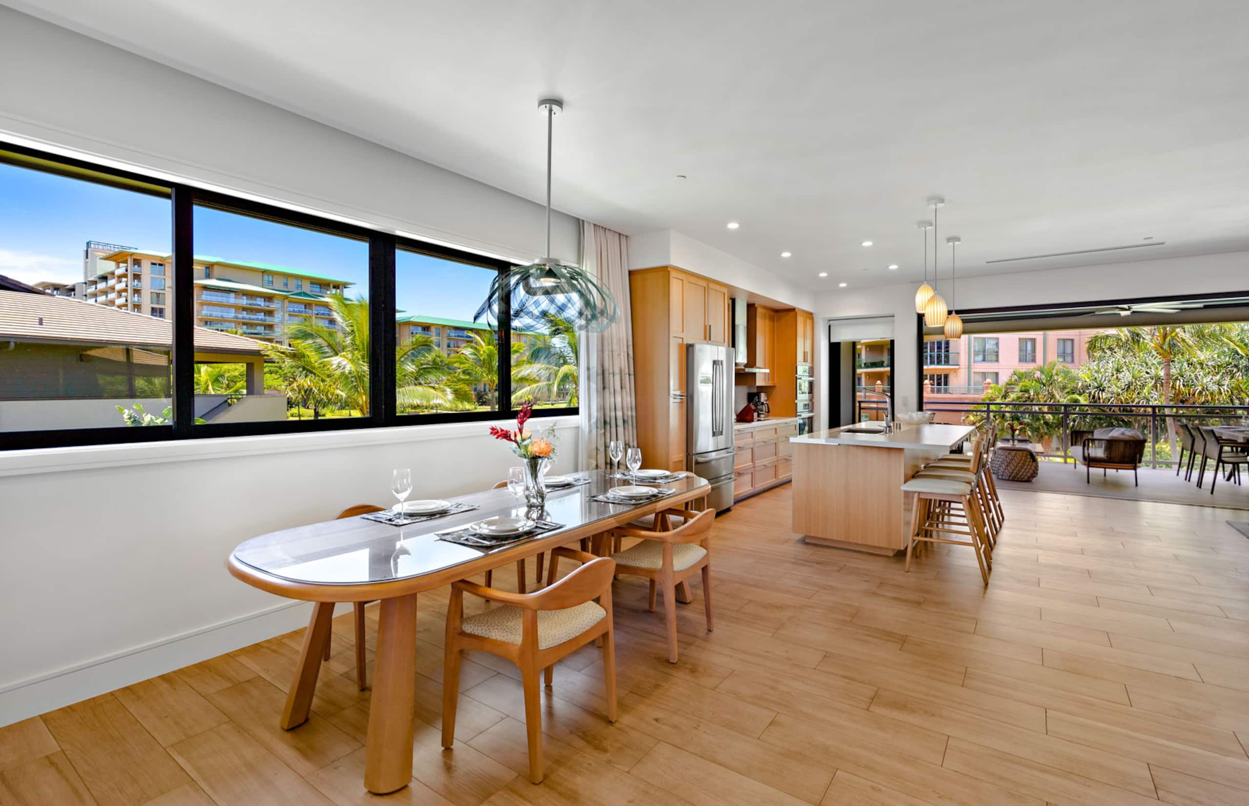 Condo in Lahaina · ★4.94 · 3 bedrooms · 4 beds · 3 baths - Image 8