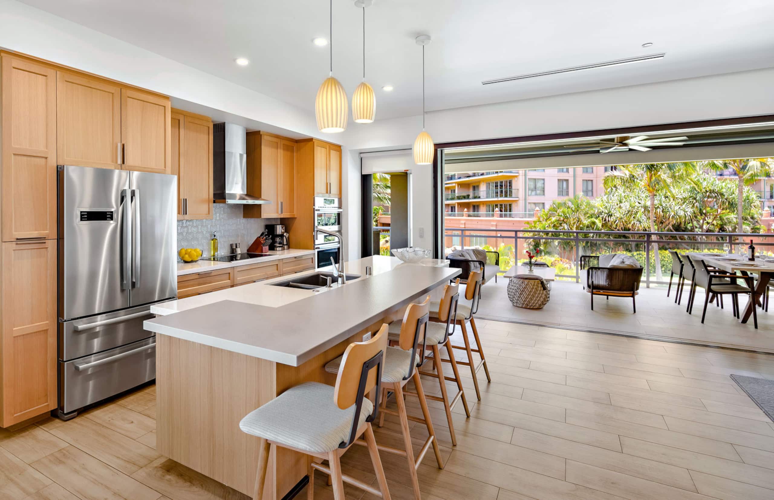 Condo in Lahaina · ★4.94 · 3 bedrooms · 4 beds · 3 baths - Image 9