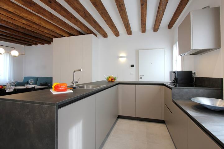 Venetian Art (Residence Modern Art) gallery image 2