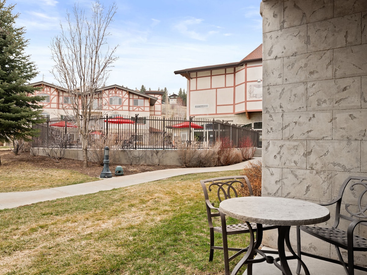 Midway Villa