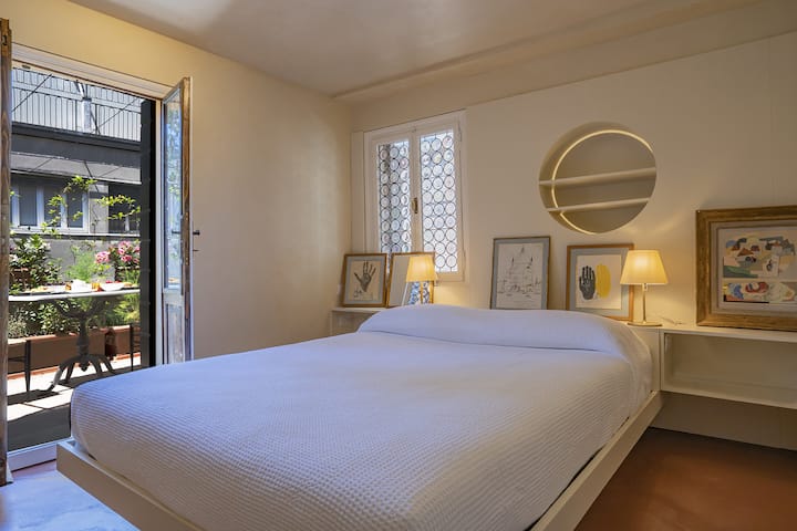 საძინებელი 1