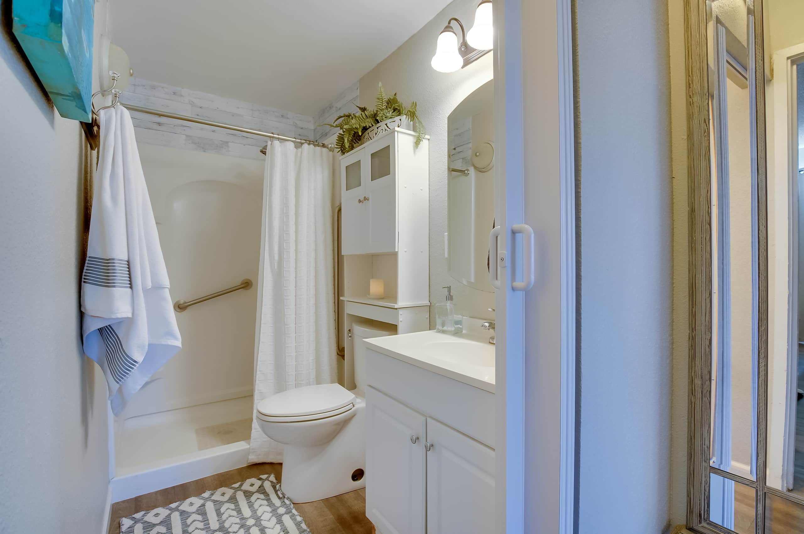 Condo in Kailua-Kona · ★4.64 · 1 bedroom · 1 bed · 1 shared bath - Image 17