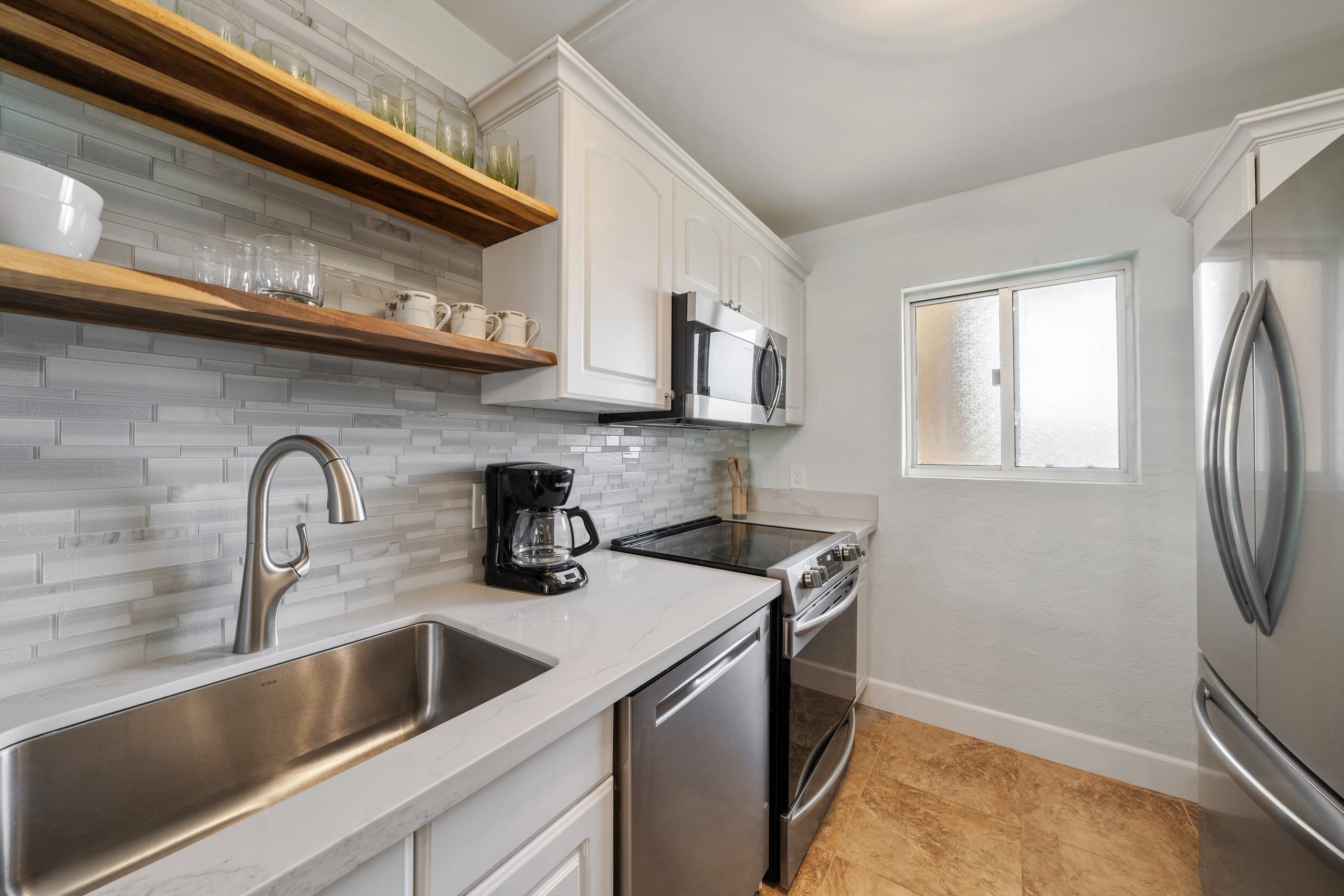 Condo in Kihei · ★4.42 · 2 bedrooms · 3 beds · 2 private baths - Image 11