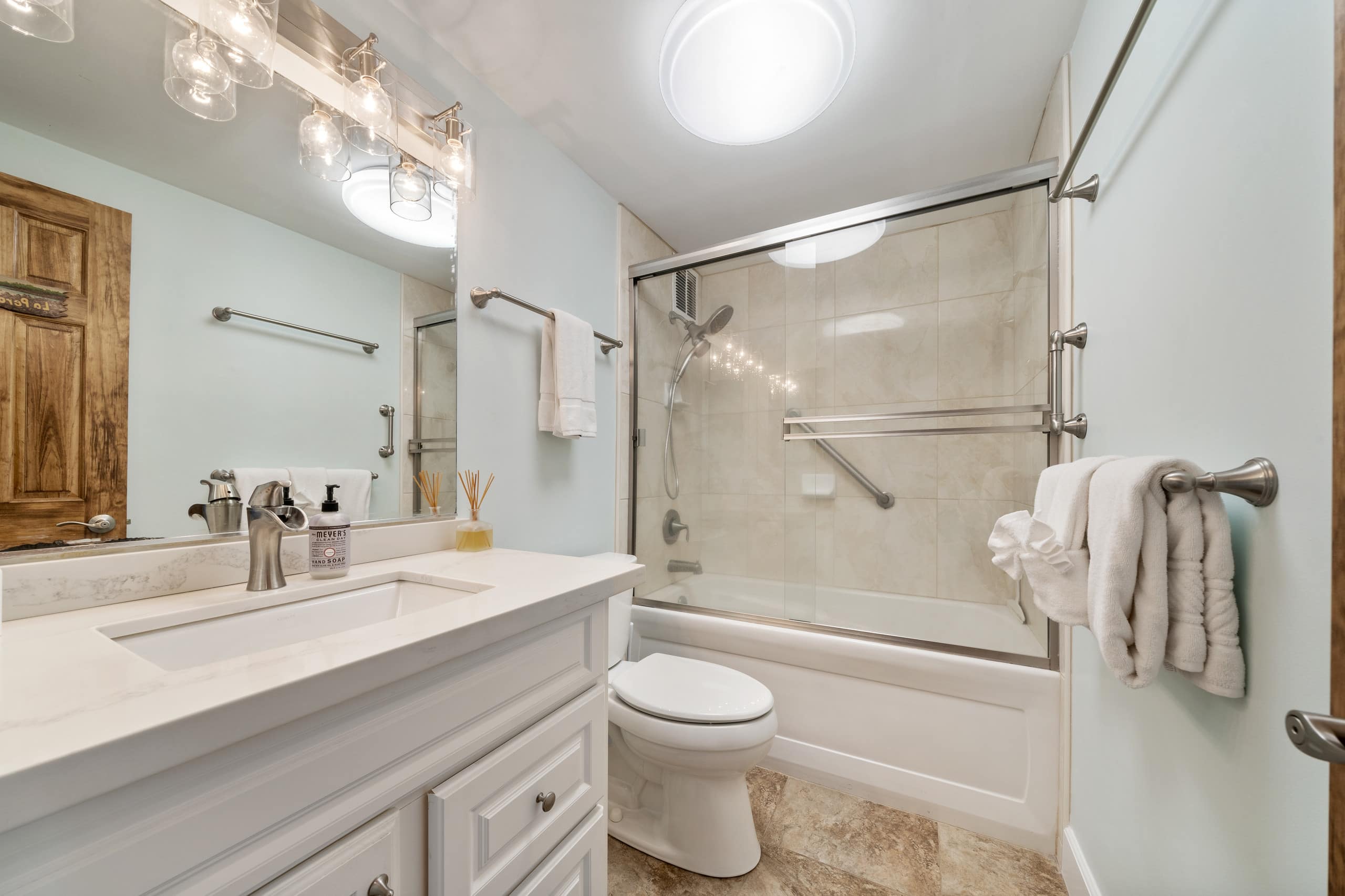 Condo in Kihei · ★4.42 · 2 bedrooms · 3 beds · 2 private baths - Image 22