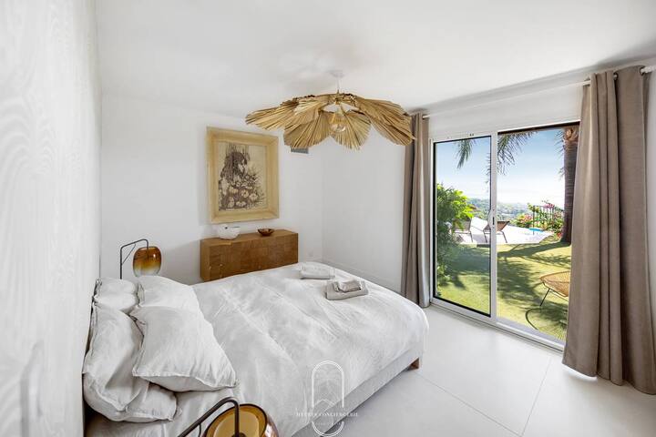 Prestigieuse Villa Piscinevue mer-WiFiCLiM ByHC