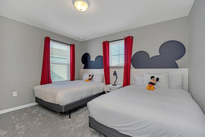 Chambre sur le thème de Disney