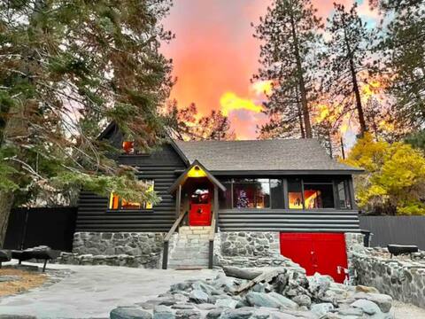 Wrightwood Chalet | Hot Tub, Game Rooms, Fireplace