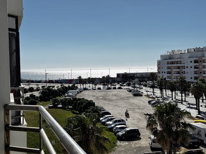 3ºc · Caparica Apartment Side View - Costa da Caparica