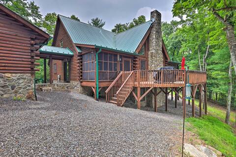 Purlear Luxury, Spacious Log Cabin w/ Mtn Views!