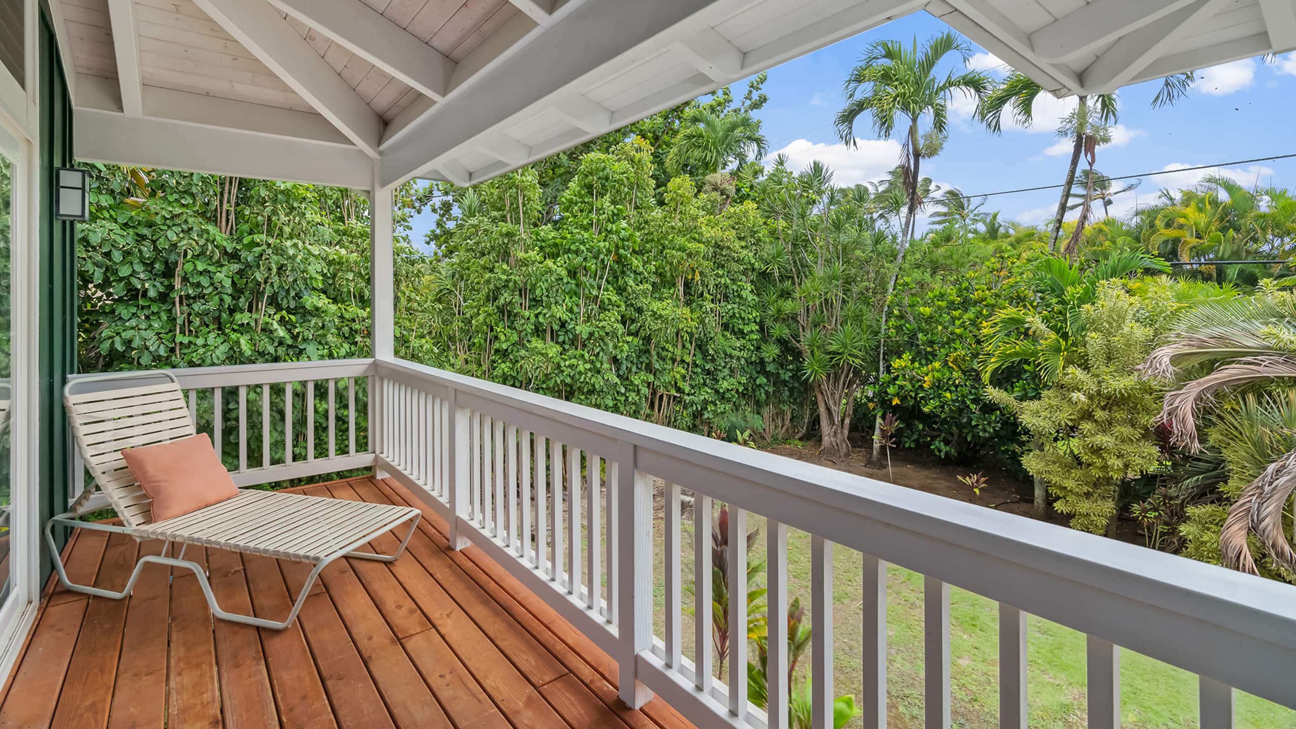 Home in Kilauea · ★4.71 · 3 bedrooms · 4 beds · 2.5 baths - Image 20