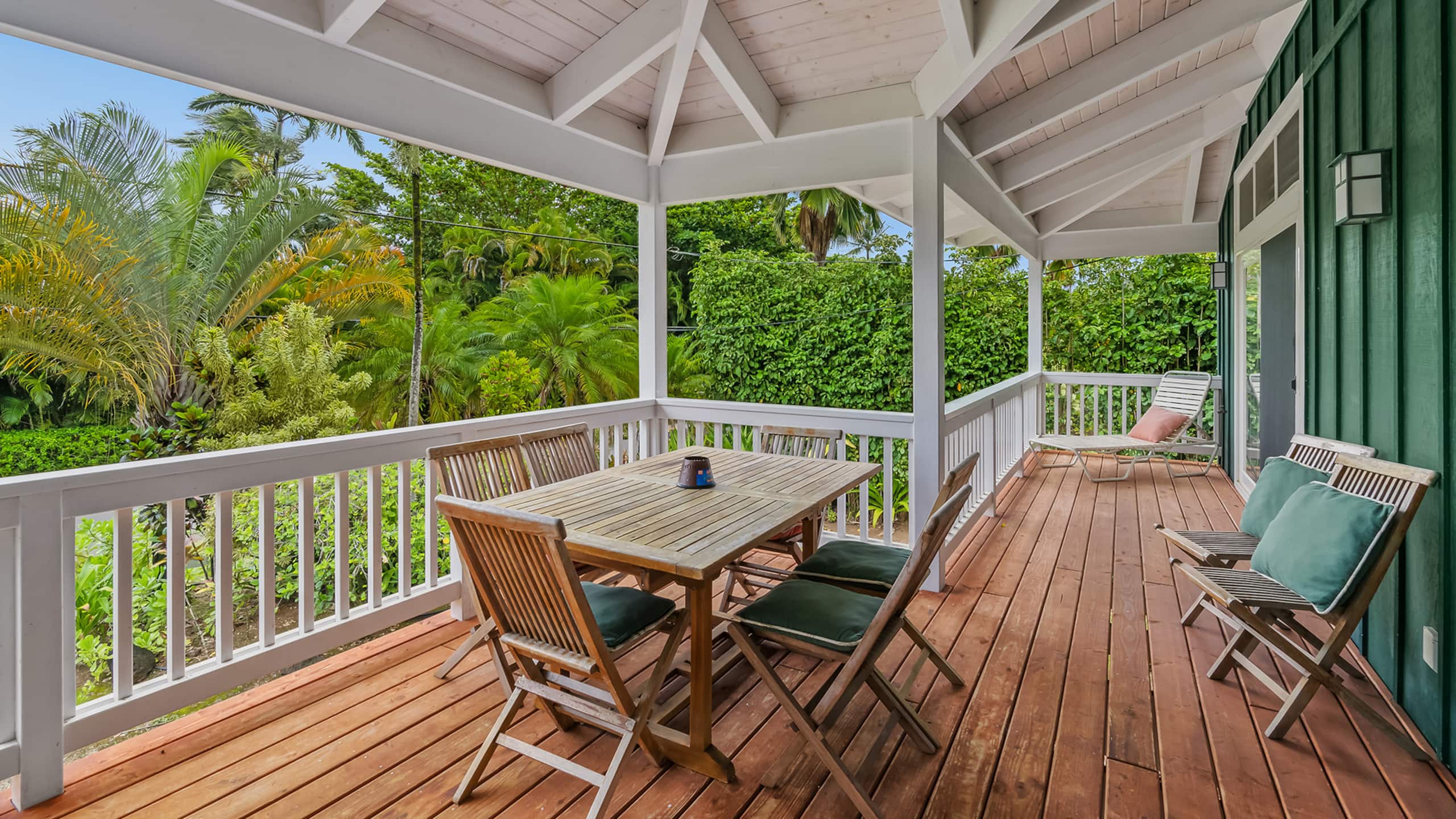 Home in Kilauea · ★4.71 · 3 bedrooms · 4 beds · 2.5 baths - Image 2