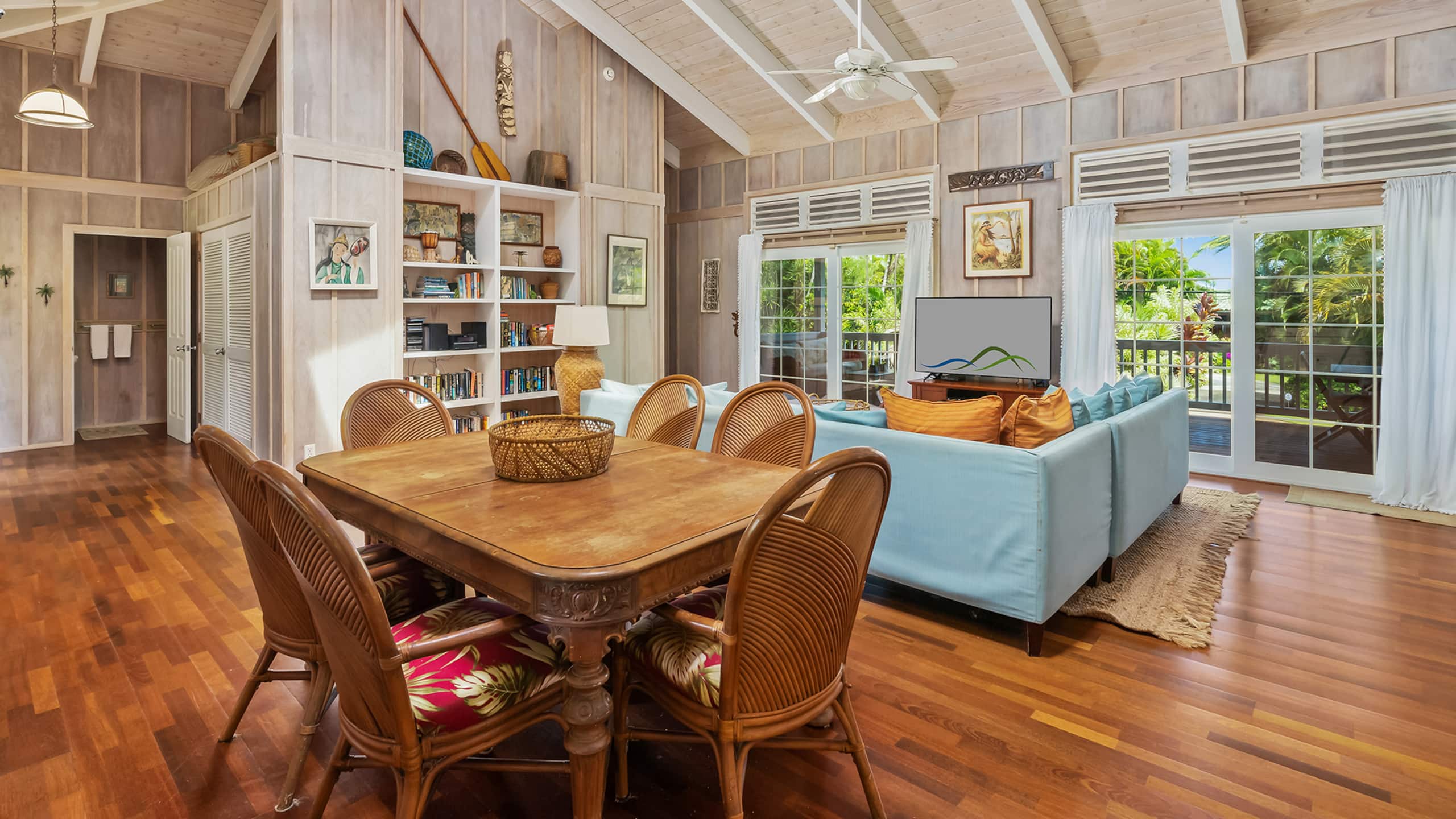 Home in Kilauea · ★4.71 · 3 bedrooms · 4 beds · 2.5 baths - Image 14