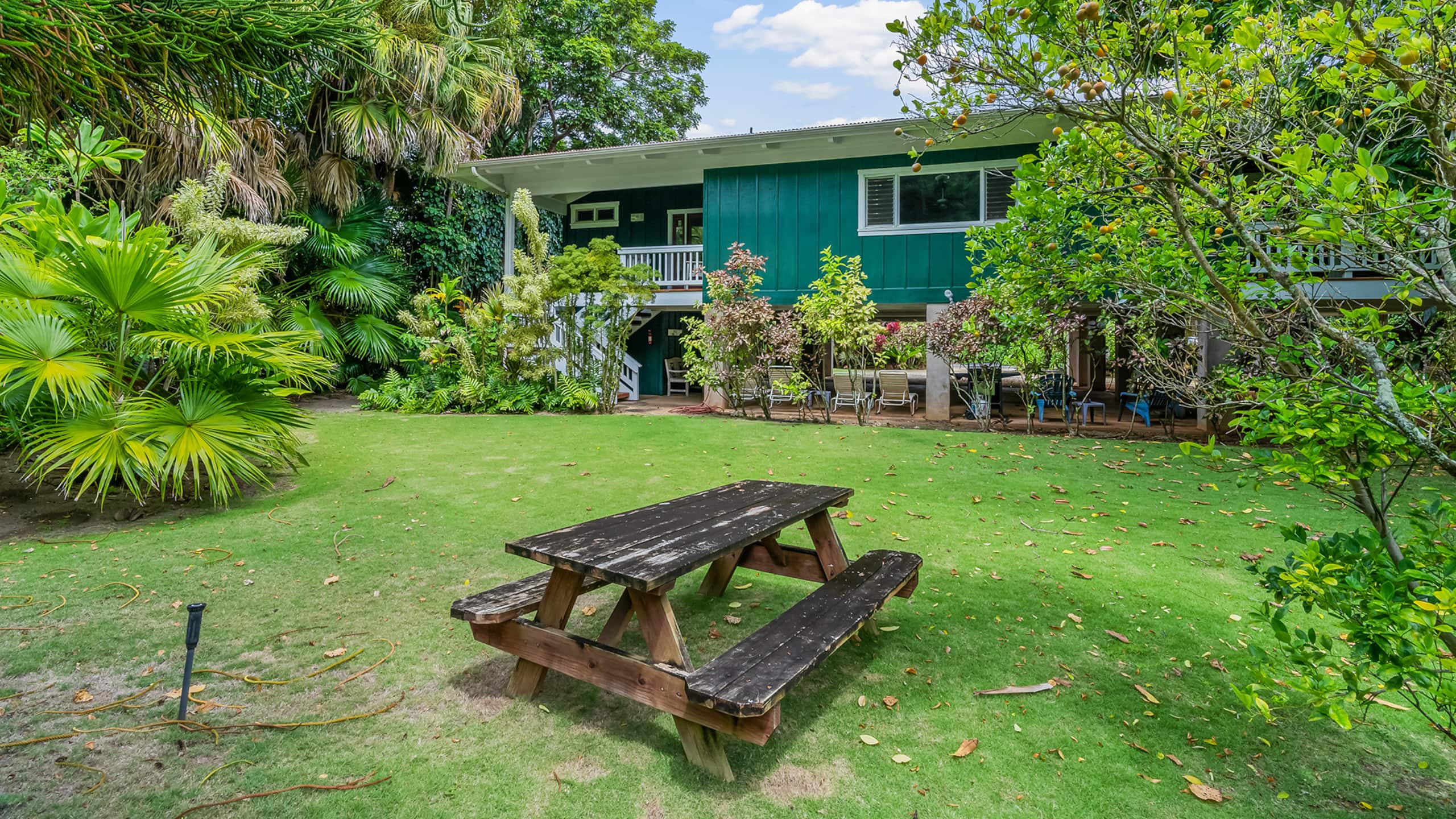Home in Kilauea · ★4.71 · 3 bedrooms · 4 beds · 2.5 baths - Image 31