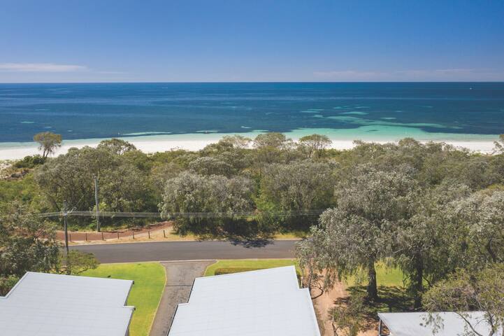 XYZ Holiday Home gallery image 4