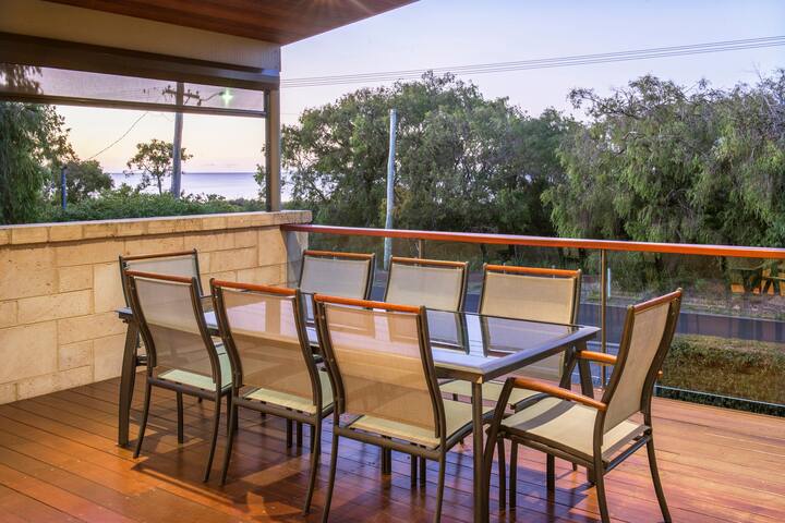 XYZ Holiday Home gallery image 2