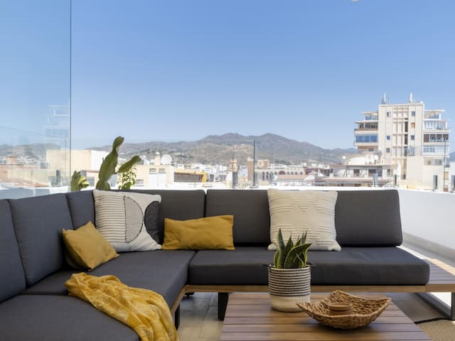 INMálaga Real Estate managed Airbnb listing 3