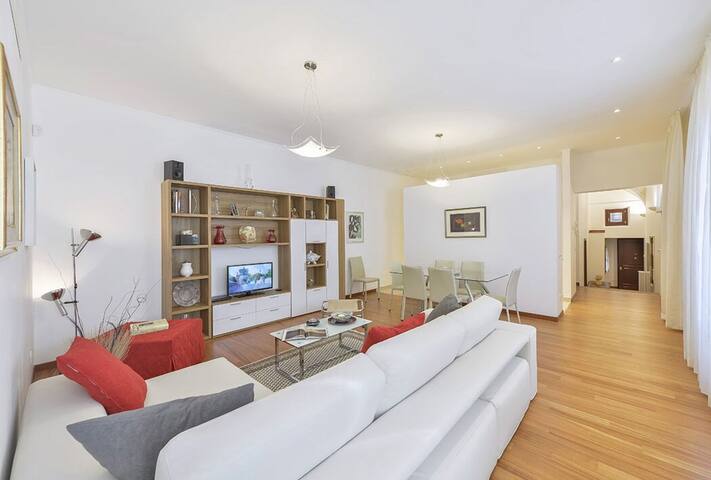 Medici, modern 3 br flat by halldis gallery image 4