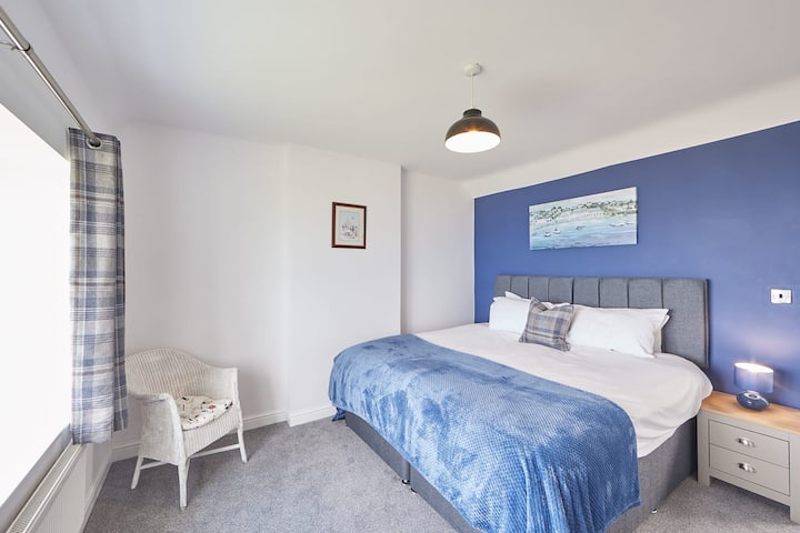 Fairview House, Ravenscar - Host & Stay