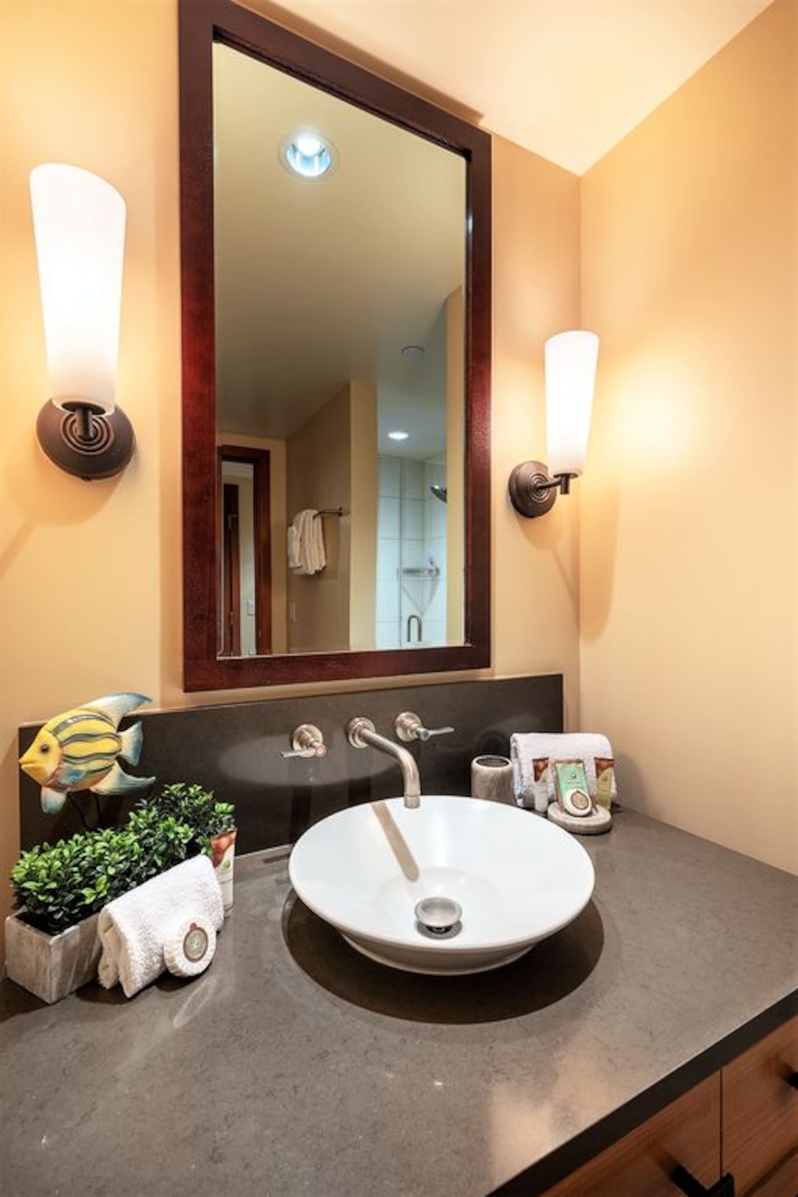 Villa in Kapolei · ★4.95 · 2 bedrooms · 4 beds · 2 baths - Image 10