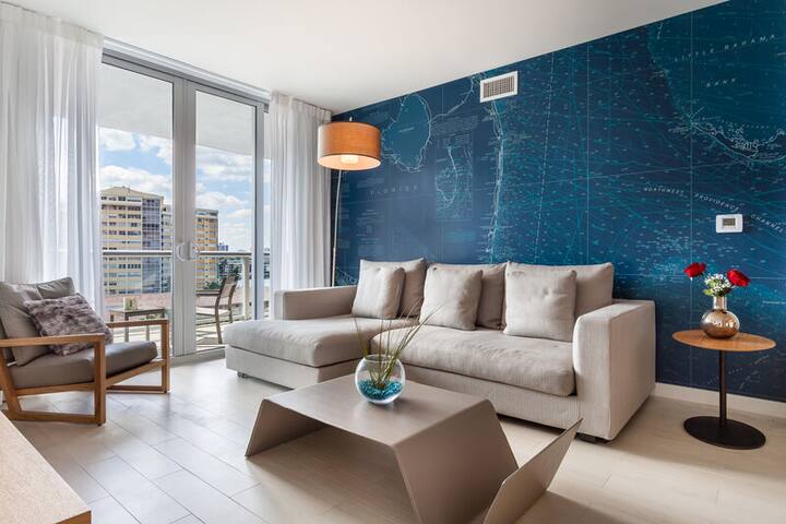 BeachWalk 2BR FullKitchen QuietSouthSide 3rd Floor