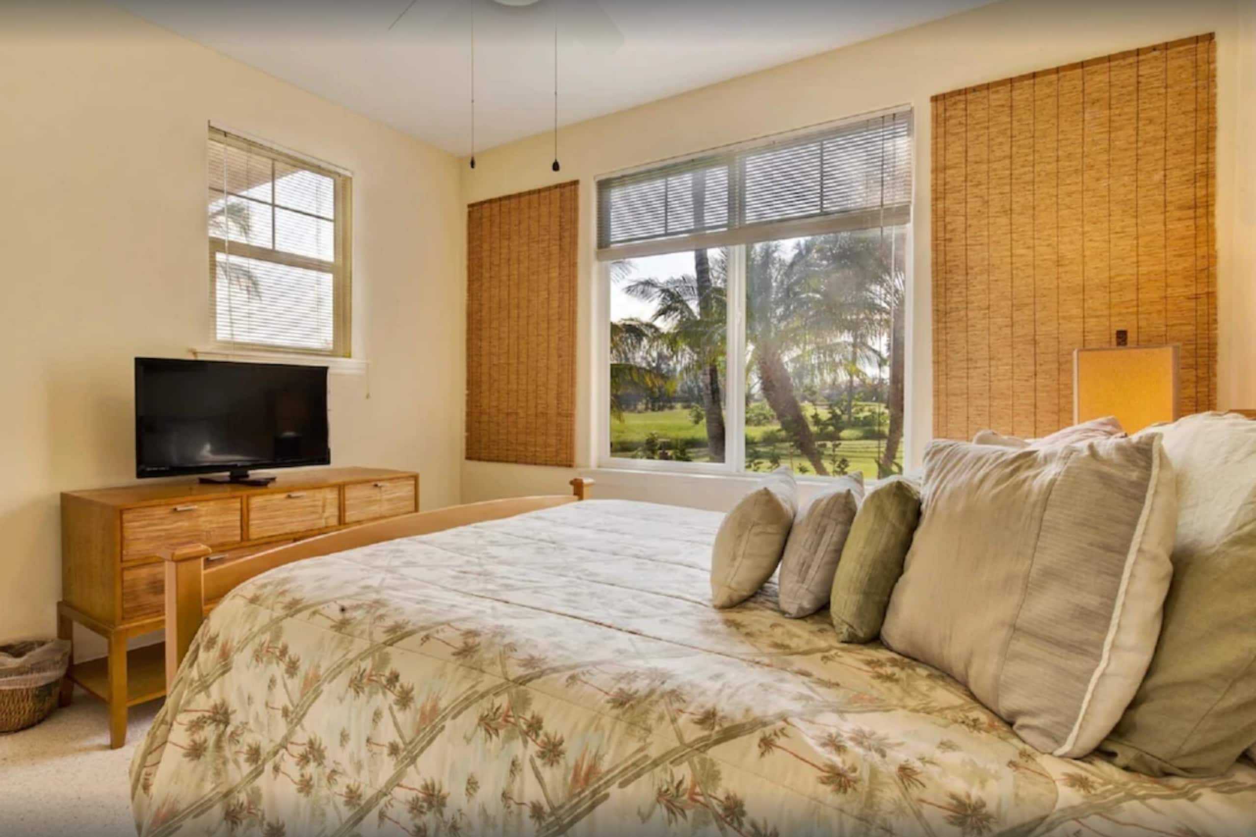 Corner Villa, Steps from Waikoloa Shops & Beaches - Photo 10