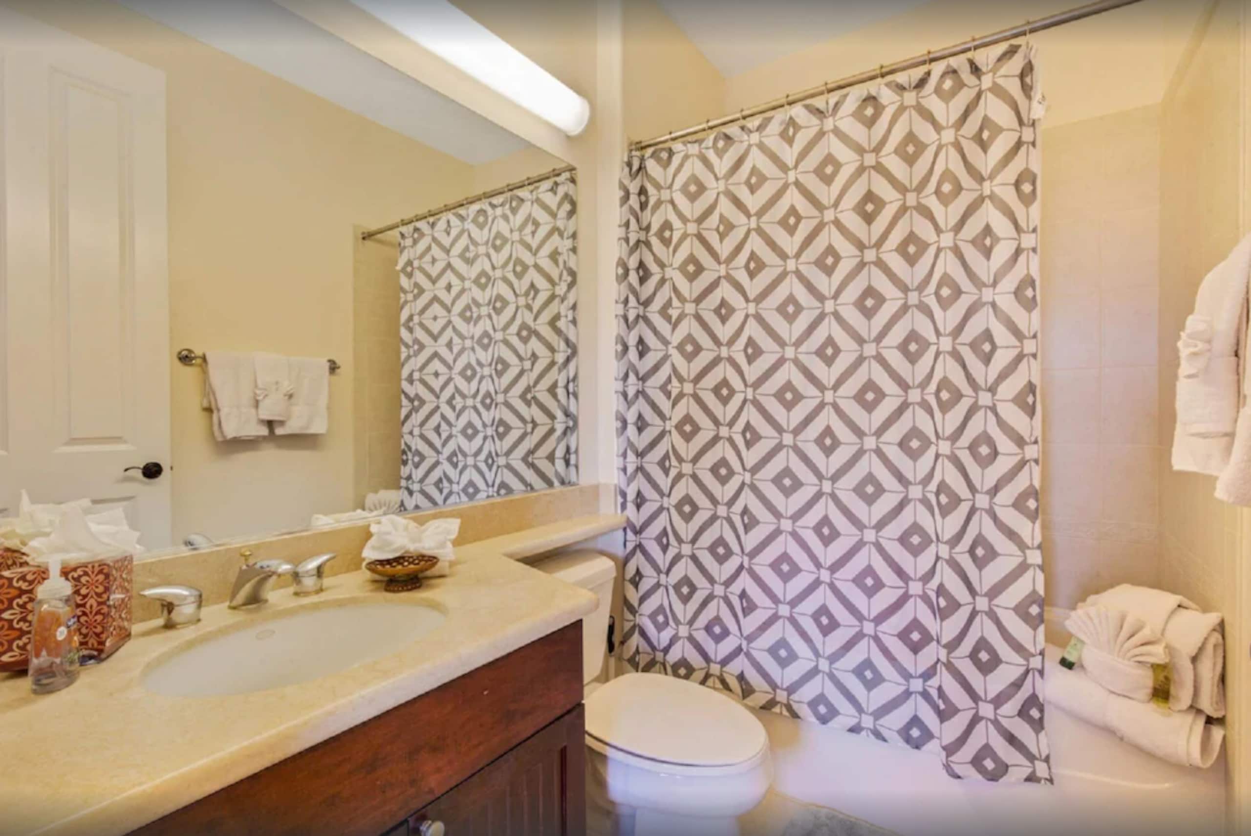Corner Villa, Steps from Waikoloa Shops & Beaches - Photo 13