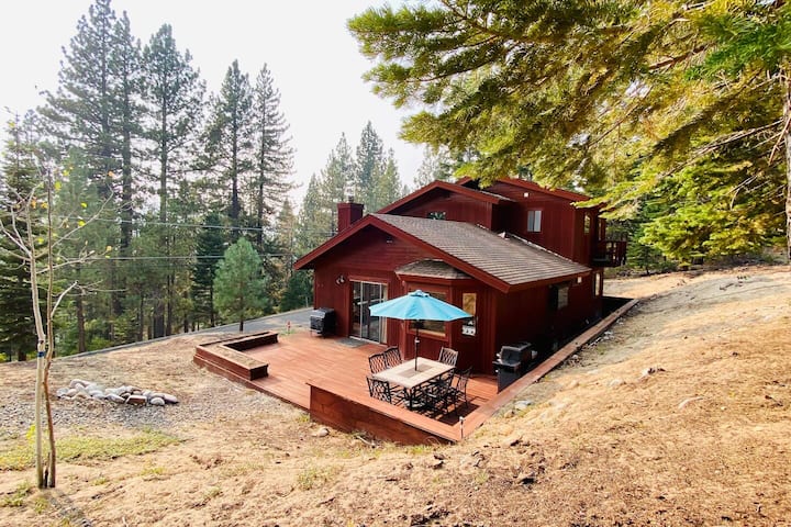 Cozy Cabin - Family Friendly - Game Room - South Lake Tahoe, CA
