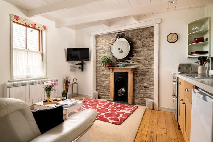 Sea View, Nr Padstow Harbour, Fast Wi Fi, Quirky - Padstow