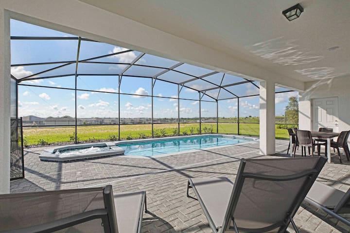 Florida Scandi managed Airbnb listing 3