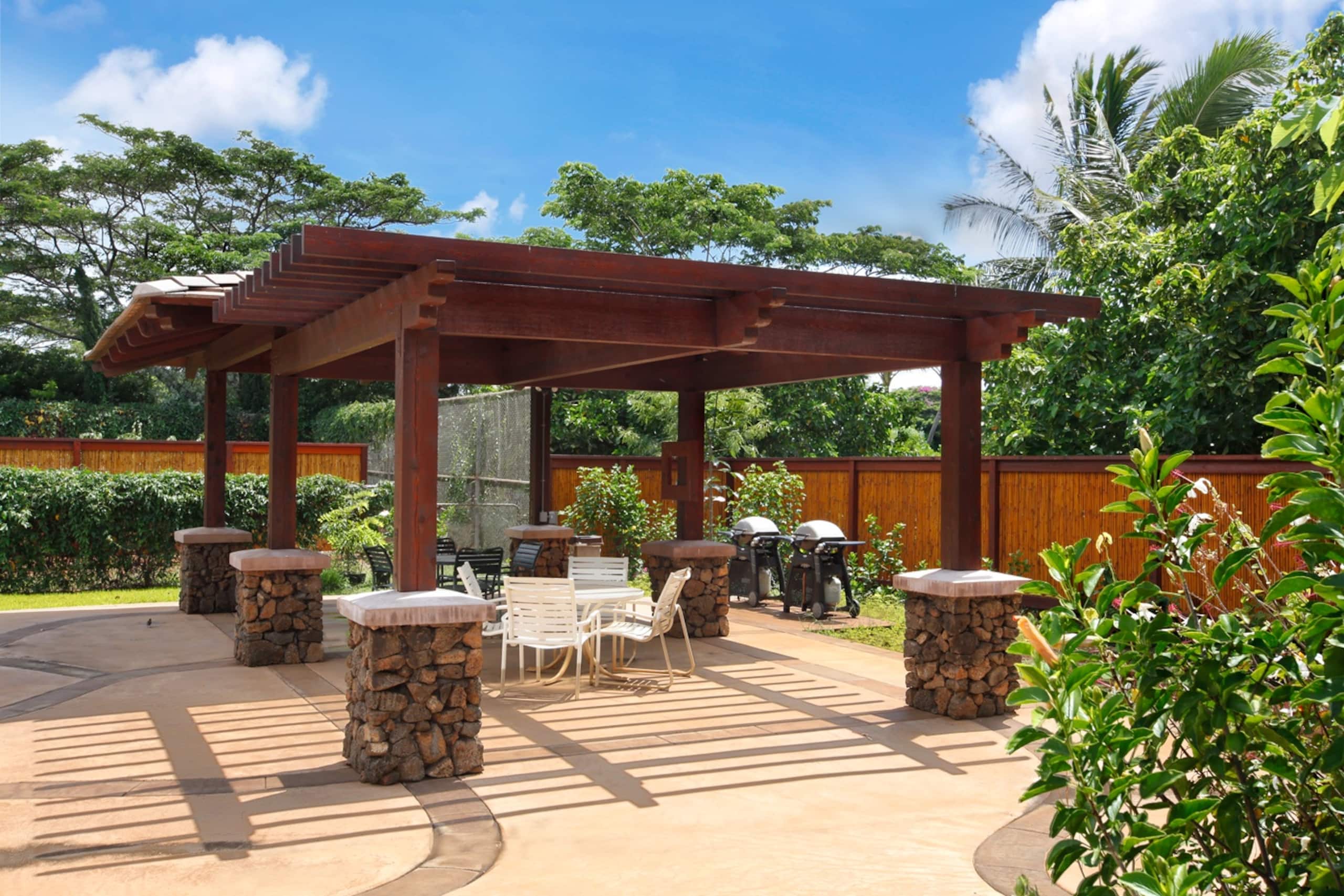 Condo in Koloa · ★4.69 · 1 bedroom · 2 beds · 1 shared bath - Image 7