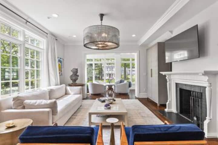 C&j Signature Stays Beautifully Updated Home - Morristown, NJ