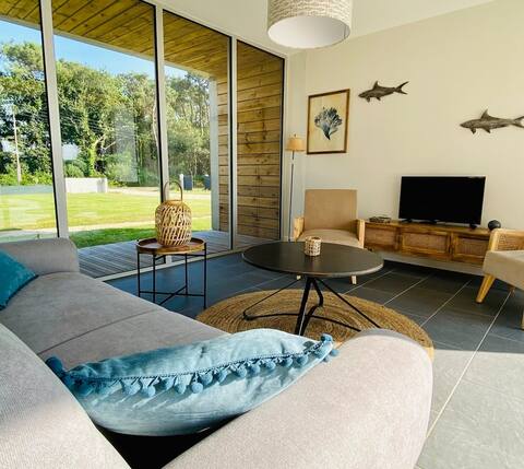 Bright and comfortable cottage near Paimpol