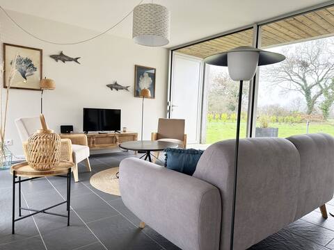 Bright and comfortable cottage near Paimpol