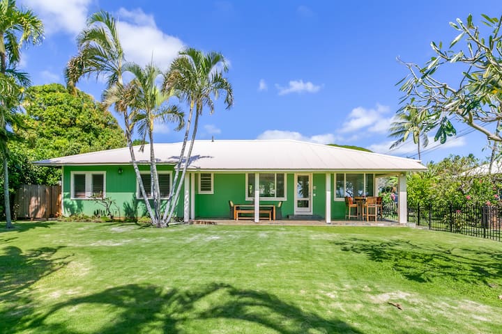 koolkondo Ohana House with Pool by the beach