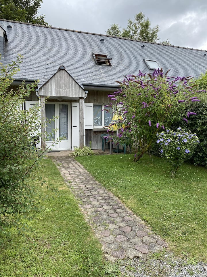 Baie du MontSaintMichel locations de vacances et logements France