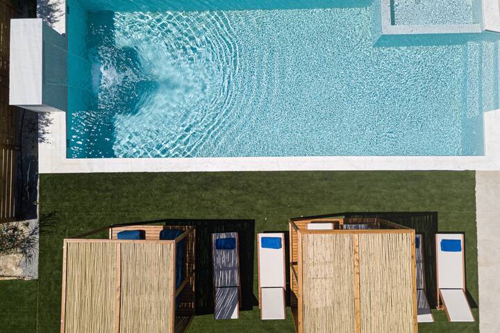 Mandana Villa – With Private Pool & Jacuzzi gallery image 4