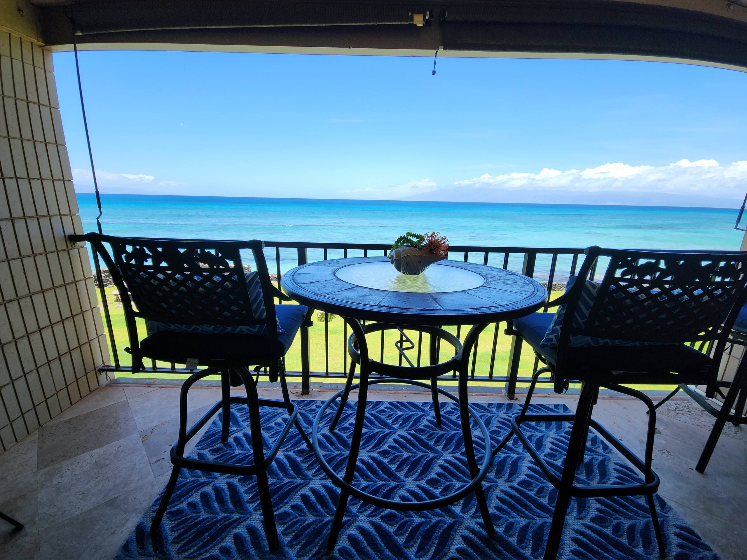 Condo in Lahaina · ★4.93 · 1 bedroom · 1 bed · 1 bath - Image 42