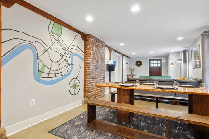 WalkScore90 l Spacious & Beautiful l By Magazine gallery image 4