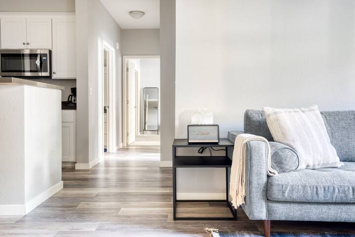 Blueground | Santa Clara, gym, pool, nr shops gallery image 4