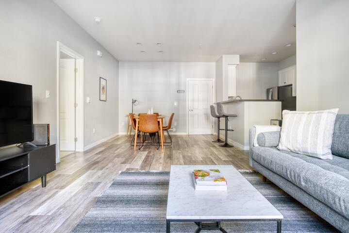 Blueground | Santa Clara, gym, pool, nr shops gallery image 3