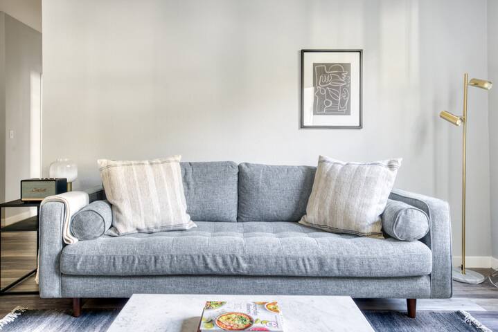 Blueground | Santa Clara, gym, pool, nr shops gallery image 2