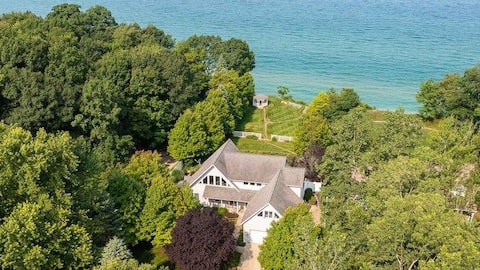 Hidden Haven | Hot Tub | Lake Michigan