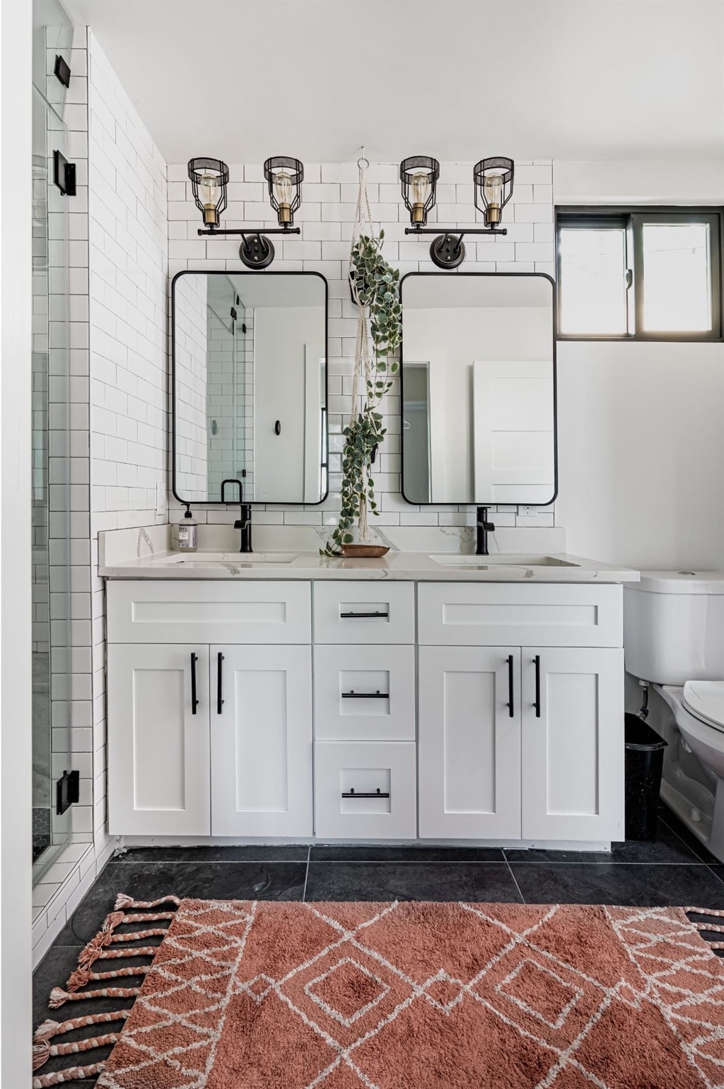 Entire Remodeled Home | Walk Downtown | Pool