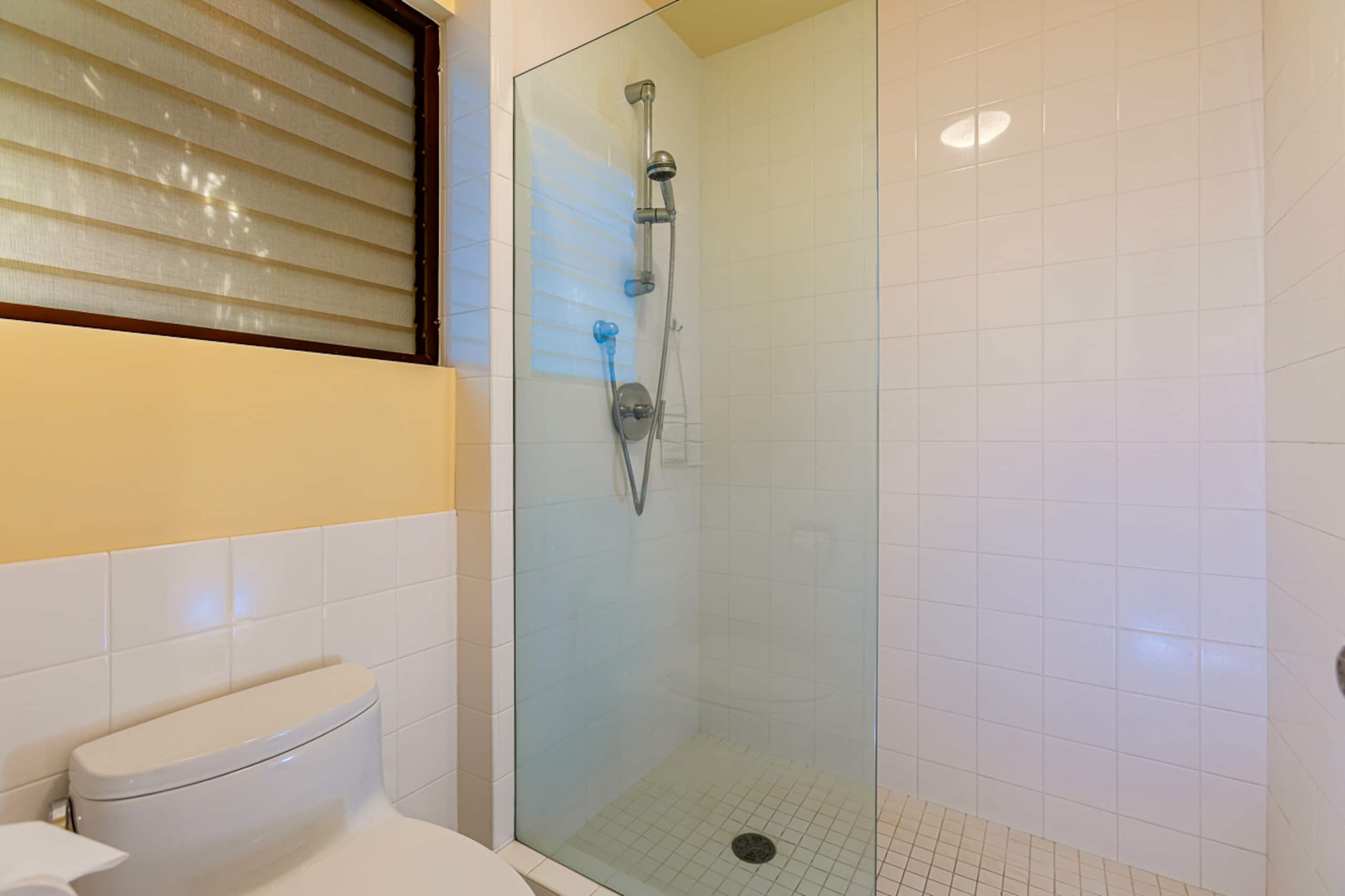 Condo in Kihei · ★4.56 · 1 bedroom · 2 beds · 2 shared baths - Image 25