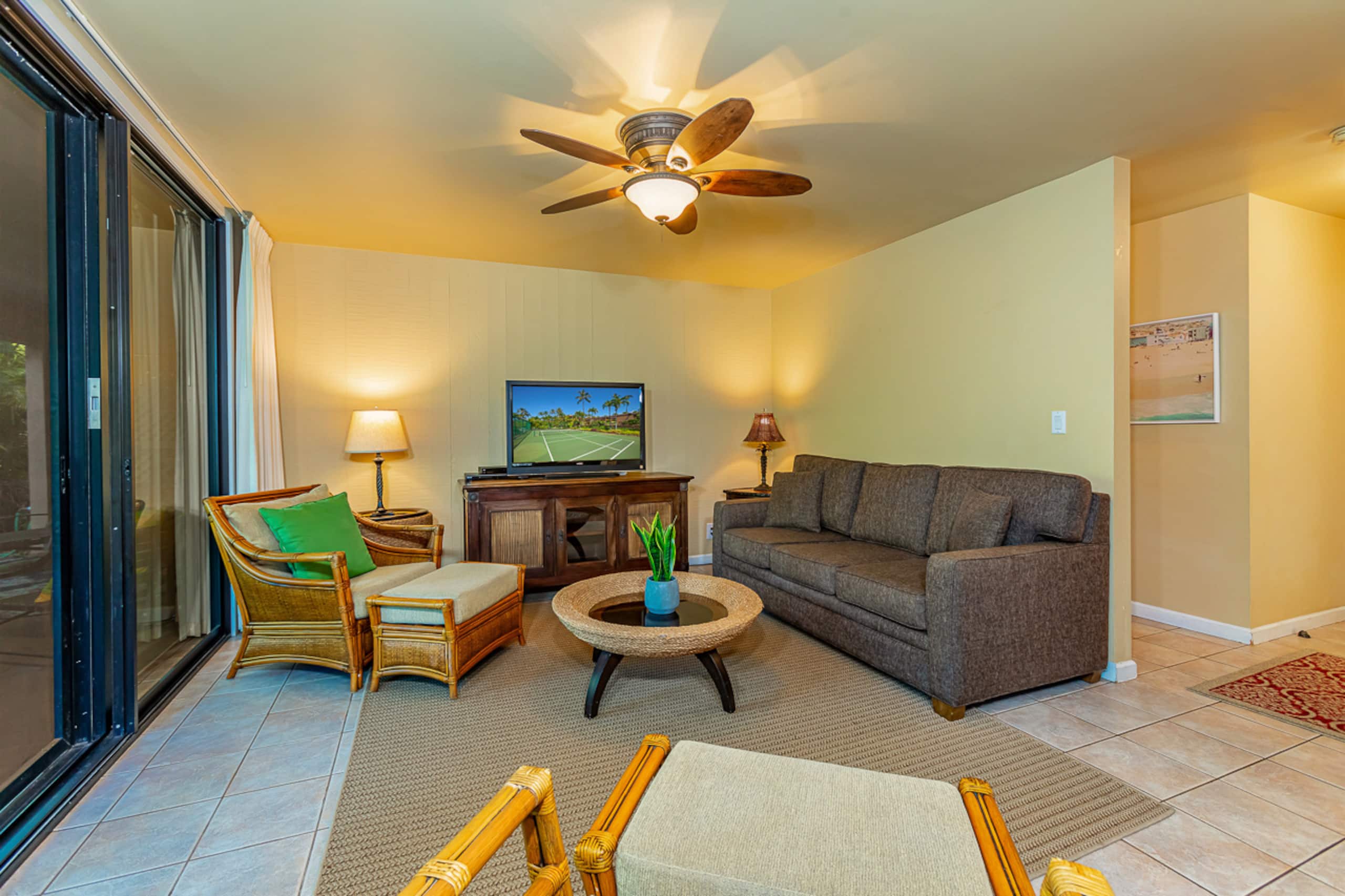 Condo in Kihei · ★4.56 · 1 bedroom · 2 beds · 2 shared baths - Image 8