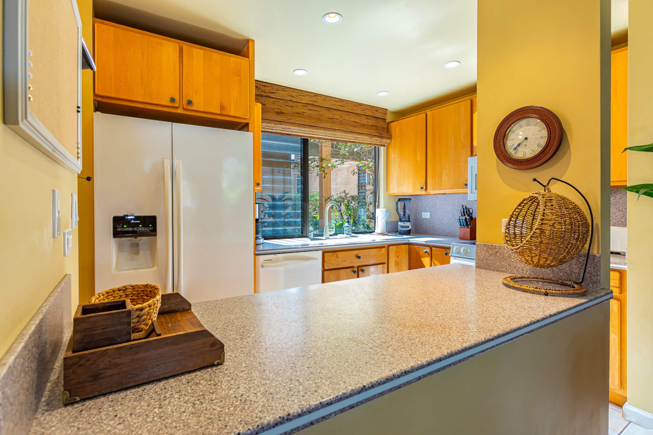 Condo in Kihei · ★4.56 · 1 bedroom · 2 beds · 2 shared baths - Image 12