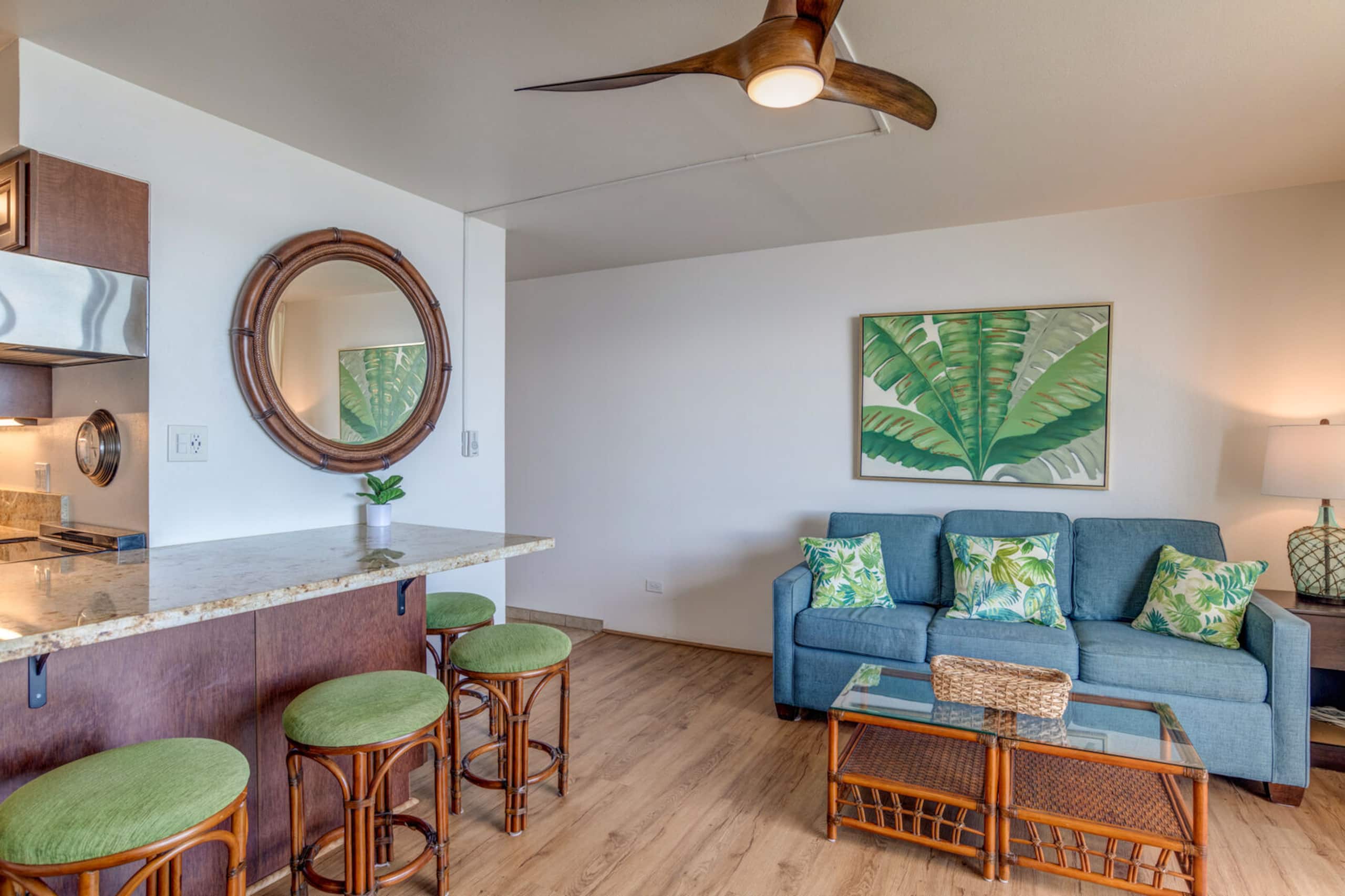 Condo in Lahaina · ★4.76 · 2 bedrooms · 4 beds · 2 private baths - Image 9