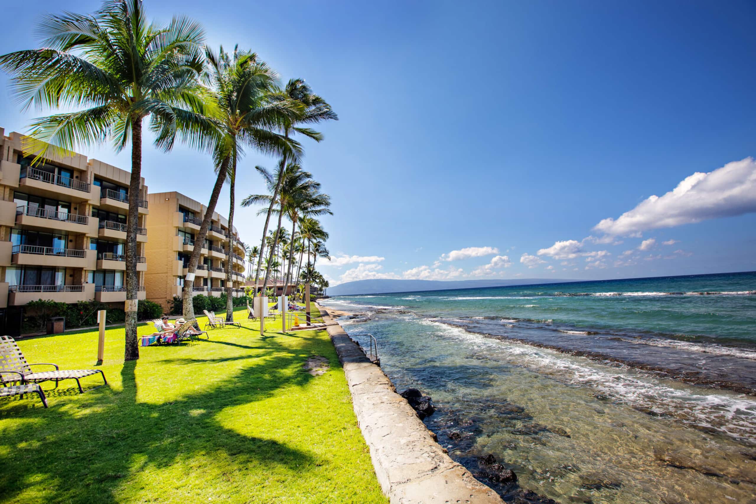 Condo in Lahaina · ★4.76 · 2 bedrooms · 4 beds · 2 private baths - Image 30