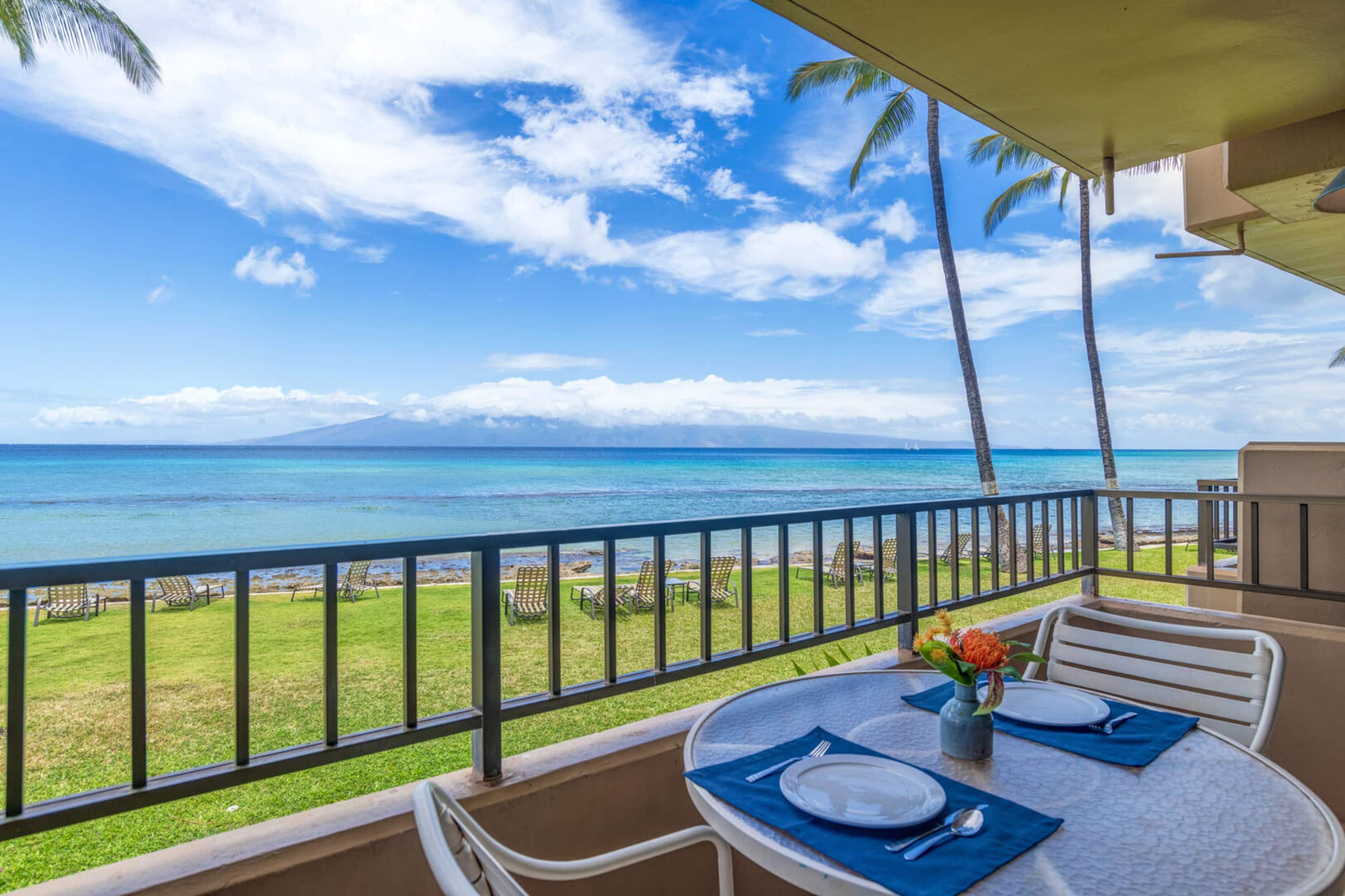 Condo in Lahaina · ★4.76 · 2 bedrooms · 4 beds · 2 private baths - Image 1
